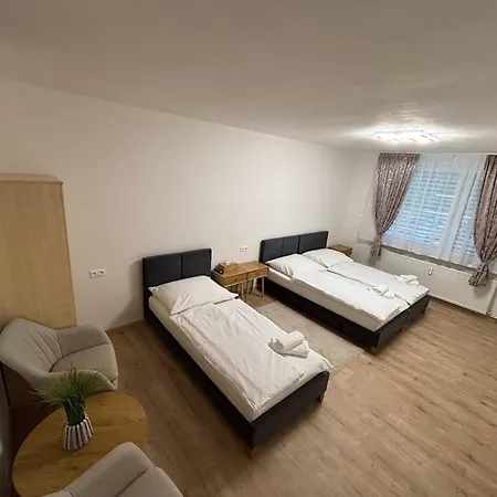 Ard Centrum Нитра